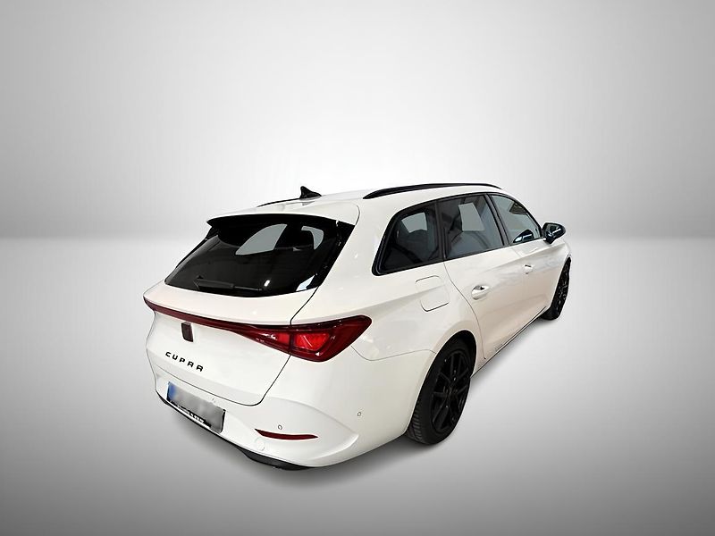 Cupra Leon 2.0TDI DSG 110kW 1.Maj DPH - fotka 2 z 3