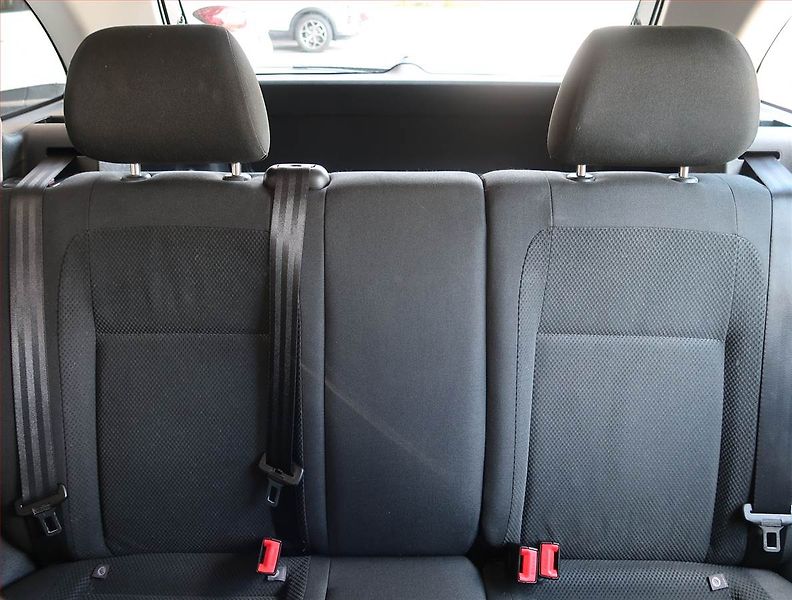 Škoda Fabia (2008) 1.4 16V, po STK, zamluveno - fotka 10 z 18