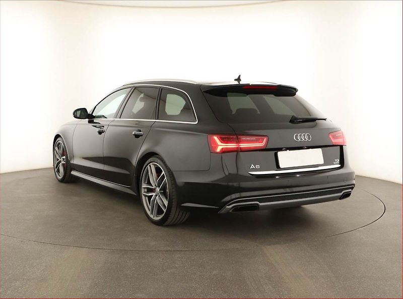 Audi A6 (2016) S line 3.0 BiTDI - fotka 4 z 19