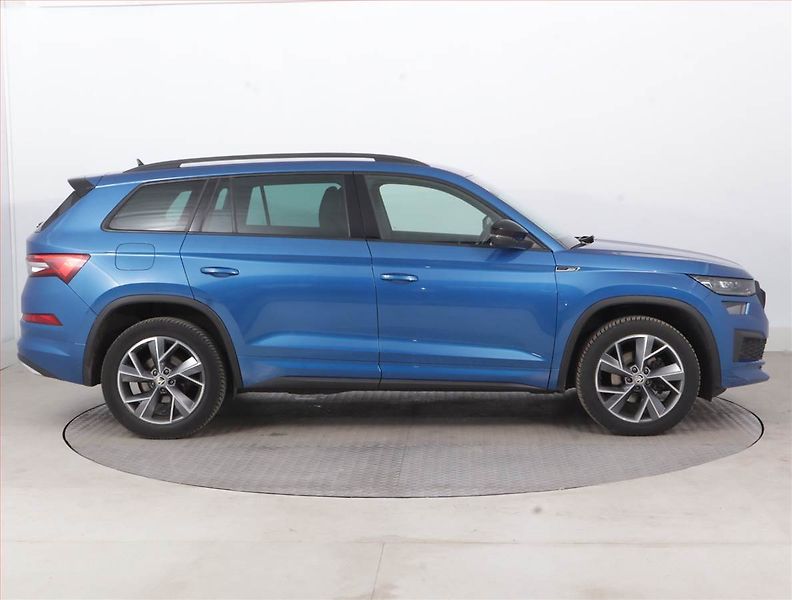 Škoda Kodiaq (2022) Sportline 1.5 TSI - fotka 6 z 17