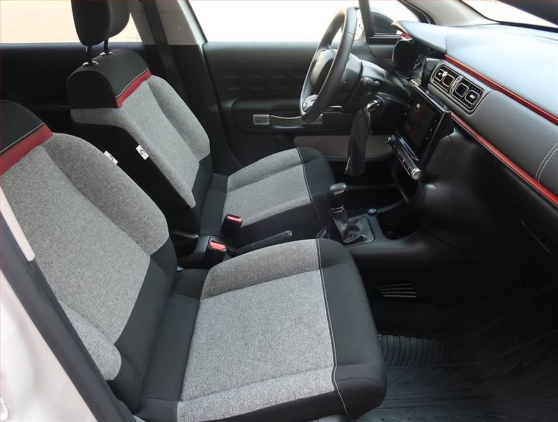 Citroën C3 (2021) C-Series 1.2 PureTech, LPG, ČR - fotka 9 z 25