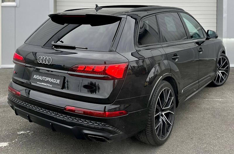 Audi Q7 (2024) S-LINE QUATTRO V ZÁRUCE 360 - fotka 4 z 39
