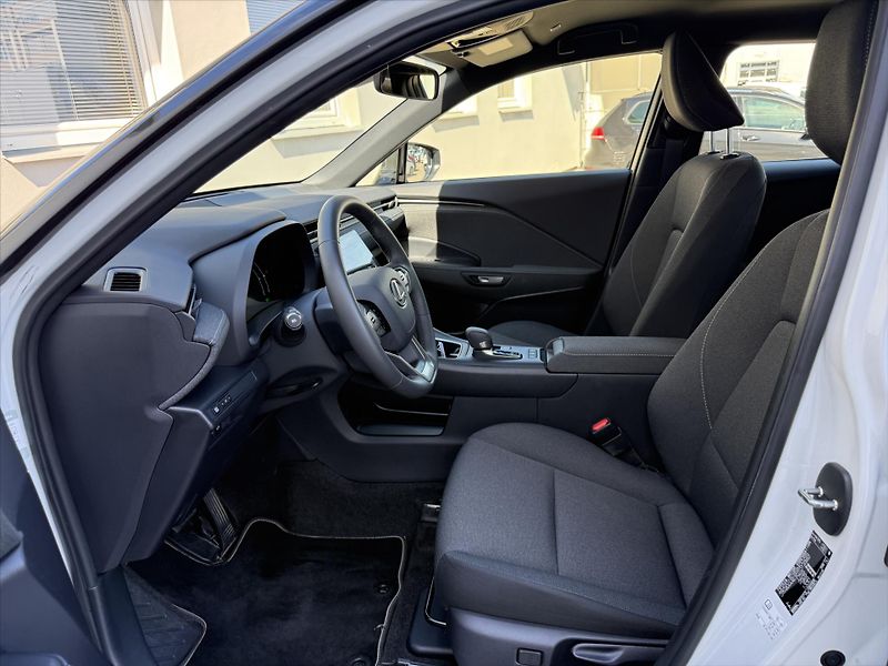 Lexus LBX 1,5 Business - fotka 9 z 22