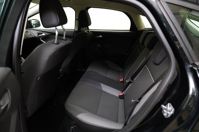Ford Focus - fotka 24 z 25