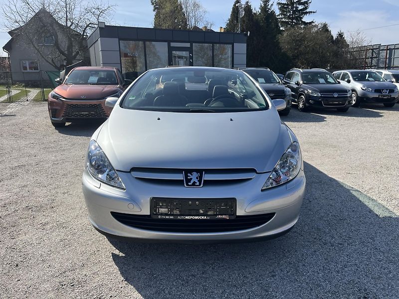 Peugeot 307 (2004) 2.0i 16v 100kw Kabriolet - fotka 2 z 30