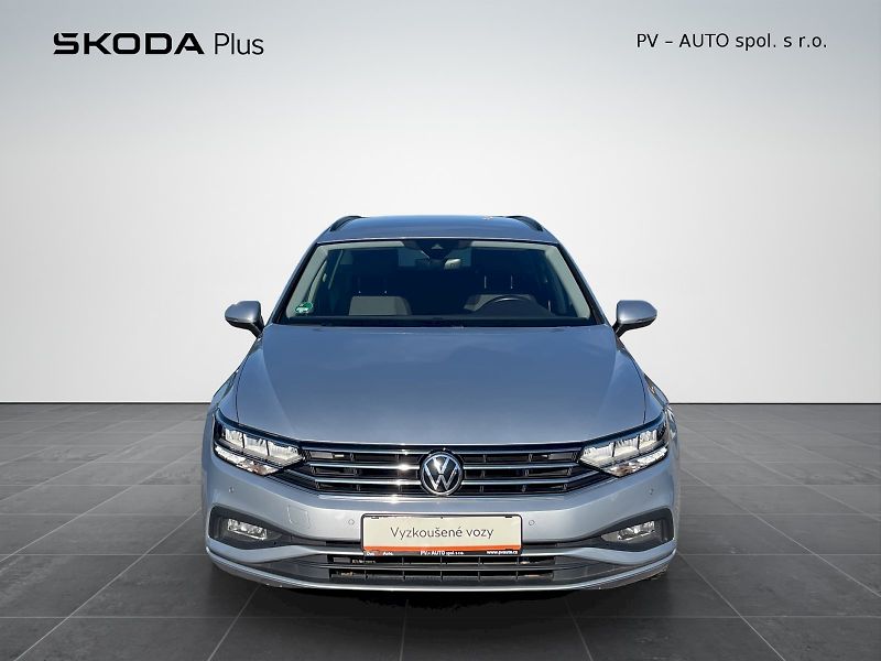 Volkswagen Passat (2023) 2.0 TDI 110 kW DSG ConceptLine - fotka 4 z 33