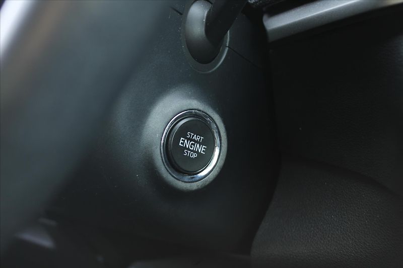 Škoda Karoq 2.0TDI 85kW AMBITION 1.MAJ. ČR - fotka 18 z 28