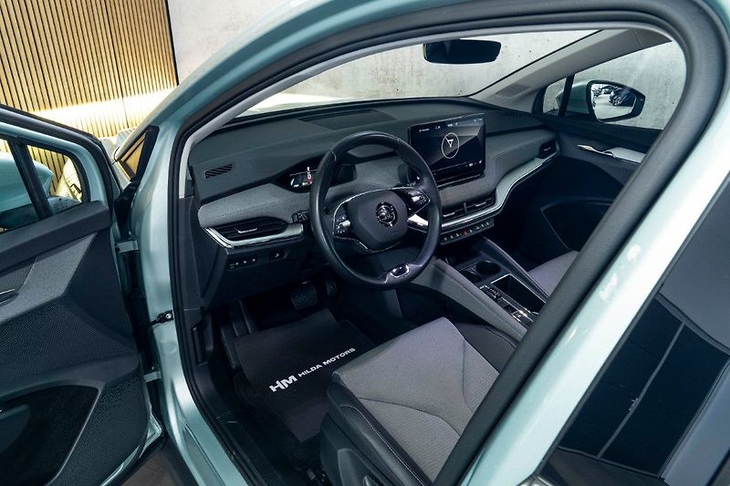 Škoda Enyaq iV 60 132kW Matrix Kamera Tažn - fotka 11 z 30