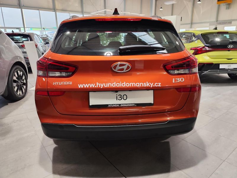 Hyundai i30 (2025) I30 Kombi 1.0 DCT Smart - fotka 4 z 7