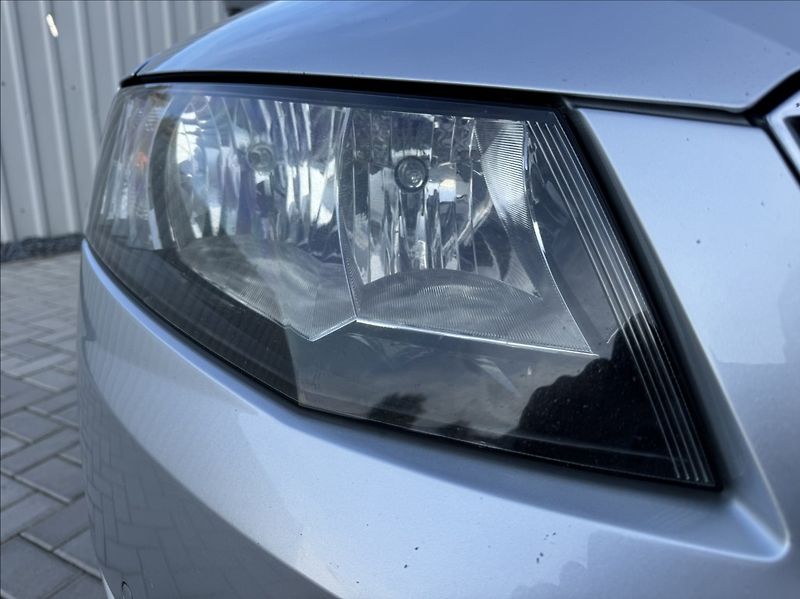 Škoda Octavia 2,0 TDI STYLE 2.maj. původ ČR - fotka 8 z 50