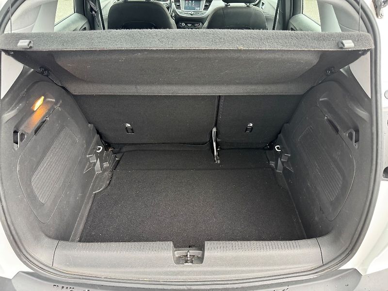 Opel Crossland X (2020) 1,2T (83k) 5MT - fotka 26 z 30