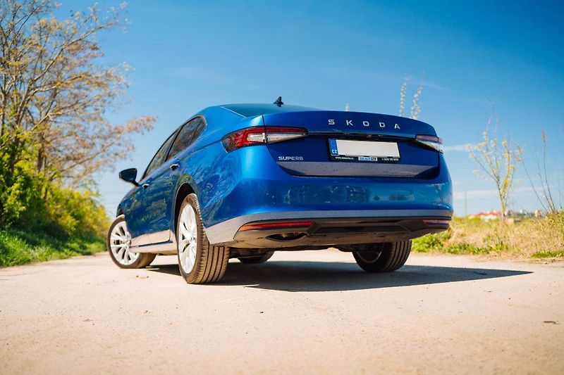 Škoda Superb (2024) 2.0 TDI, Selection - fotka 6 z 21