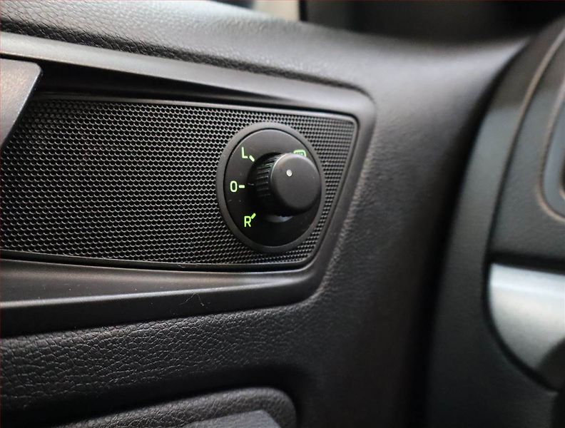 Škoda Yeti (2014) Ambition 1.2 TSI, Automat, ČR - fotka 16 z 16