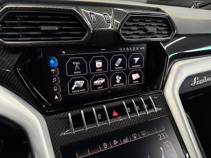 Lamborghini Urus (2020) 4.0 V8 Mansory 700koní - fotka 43 z 46