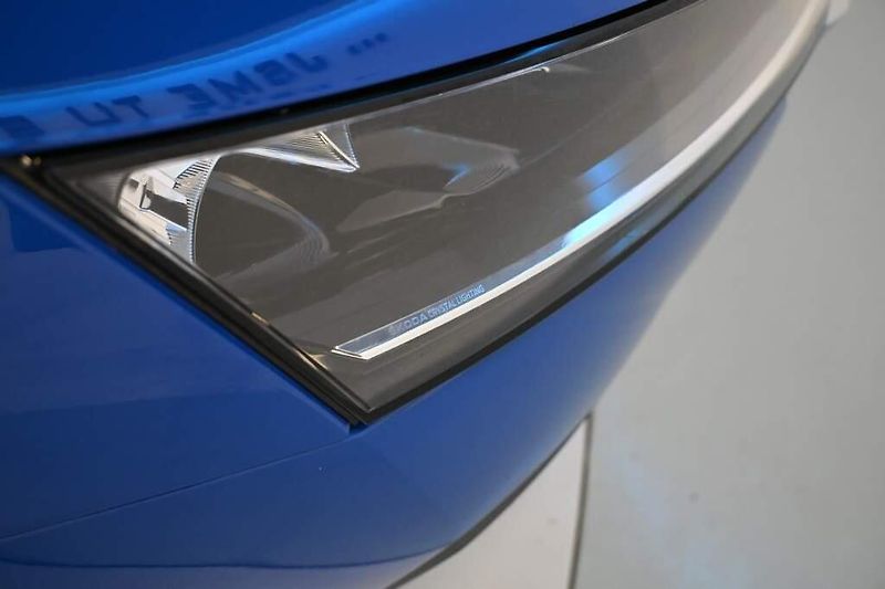 Škoda Octavia (2022) 2.0 4x4 DSG LED ACC TOUR Virtu - fotka 30 z 39