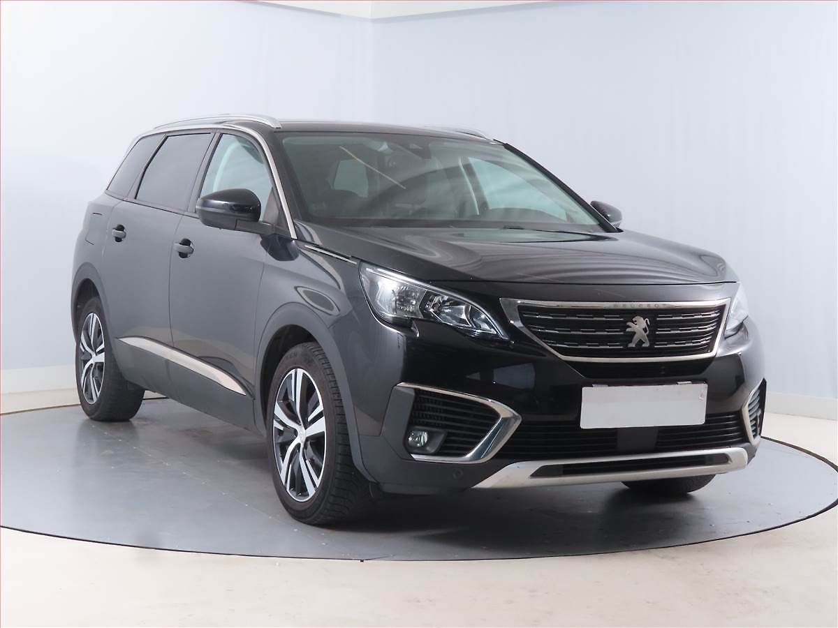 Peugeot 5008 PureTech 130, Automat, 7 míst