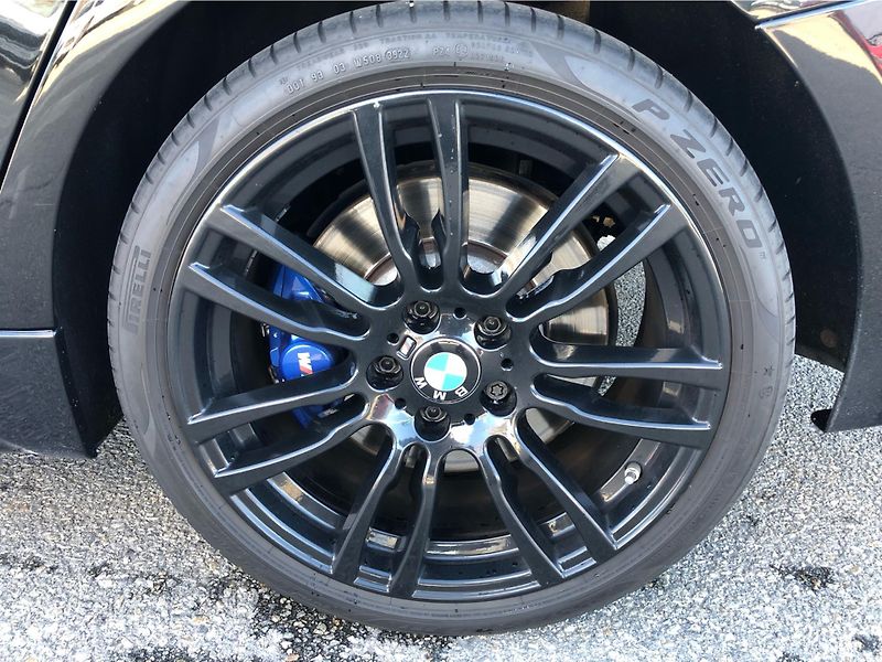 BMW Řada 3 d xDrive M paket - fotka 14 z 28