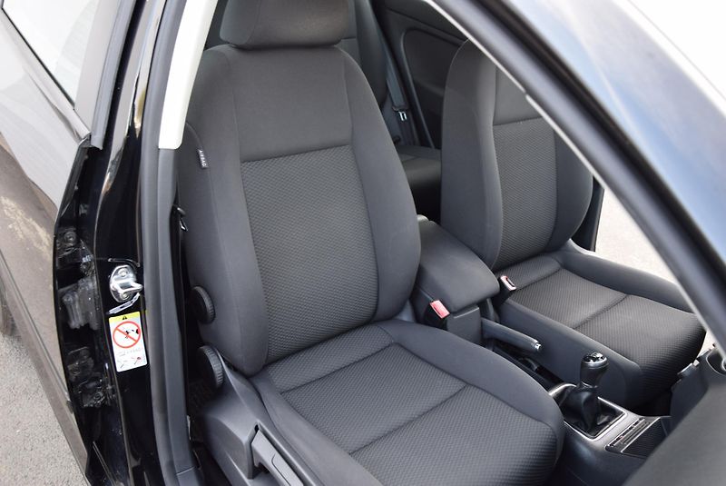 Volkswagen Golf Plus (2012) 1.2TSI 77kw TRENDLINE SENZORY  - fotka 32 z 48