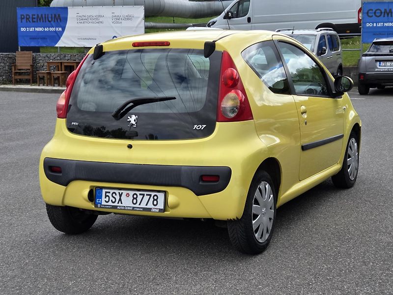 Peugeot 107 (2006) 1.0 i 68 MAN 5 - fotka 5 z 18