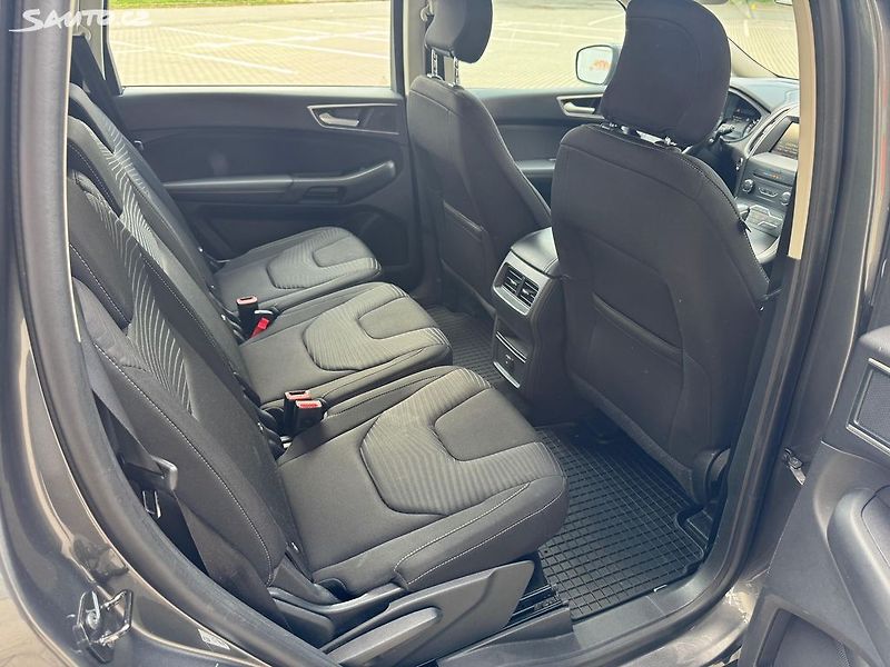 Ford S-MAX (2016) 2.0TDCi, 132kw Automat - fotka 10 z 19