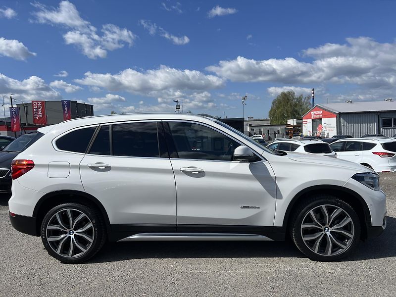 BMW X1 xDrive 20D AUTOMAT TEMPOMAT - fotka 8 z 47