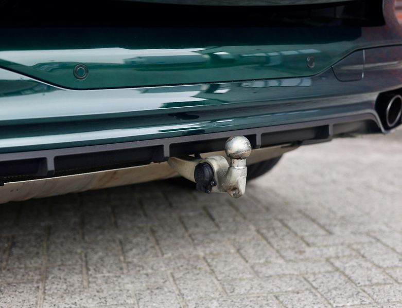 BMW X7 (2023) ALPINA XB7 4.4 V8 Skylounge - fotka 20 z 52