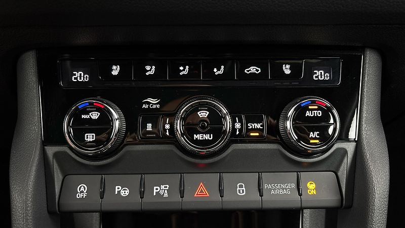 Škoda Kodiaq 2.0 TDI DSG 4x4 L&K - fotka 13 z 36