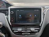 Peugeot 2008 (2018) 1.6 Blue HDi, 1.maj,ČR - náhled 11