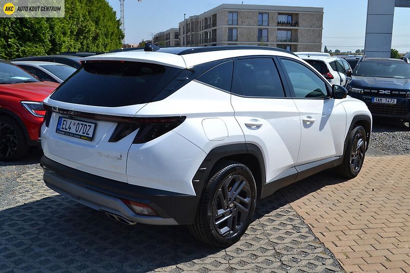 Hyundai Tucson 1,6 T-GDI PHEV 4WD AT 20 YEARS - fotka 5 z 75