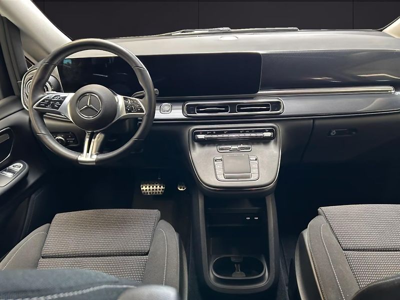 Mercedes-Benz Třídy V 220d 4M K Style Distro 360 Taž - fotka 9 z 14