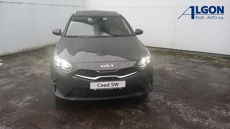 Kia Ceed SW (2025) 1,5 T-GDi SPIN 103kW - fotka 3 z 21