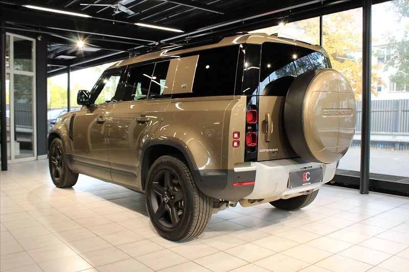 Land Rover Defender 110 D300 SE ACC/NezTop/360°/Ta - fotka 4 z 32