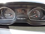 Peugeot 2008 1,2 Allure Navi, 1.maj.. - náhled 9