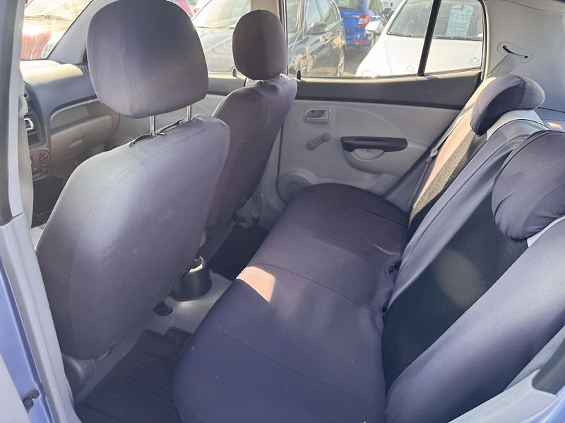 Kia Picanto 1.0i, 45 kW,71 tis km,ČR - fotka 14 z 18