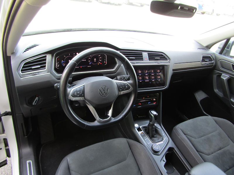 Volkswagen Tiguan 2.0 TDI 147KW DSG 4MOTION - fotka 5 z 30