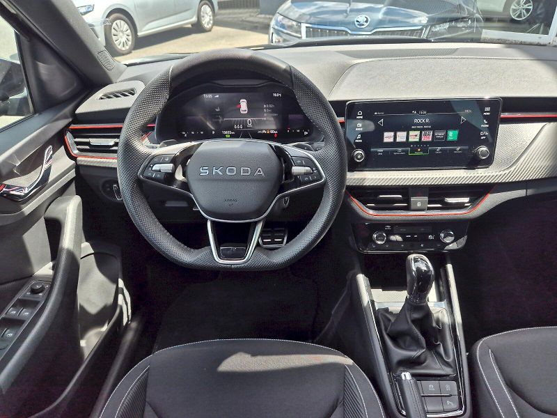 Škoda Kamiq (2025) Monte Carlo 1.5TSi 110kW 7°aut - fotka 21 z 30