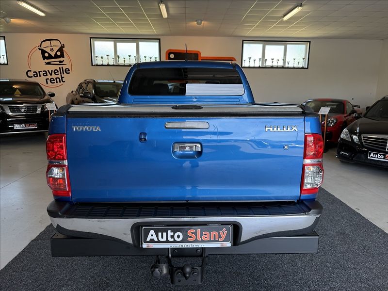 Toyota Hilux 3,0 D-4D 157tkm,po servisu,Top - fotka 8 z 27