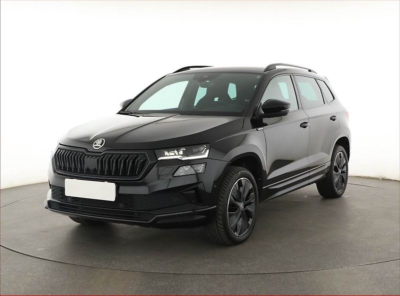 Škoda Karoq (2025) 2.0 TDI - fotka 2 z 20