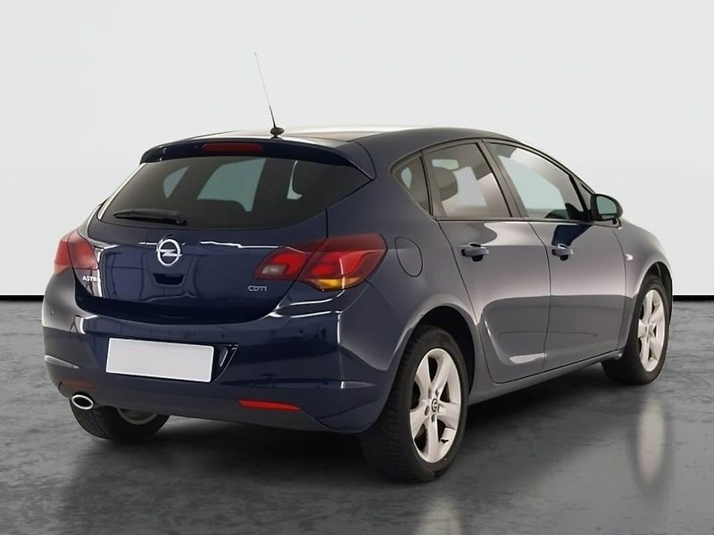 Opel Astra (2010) 2.0 CDTI, Serv.kniha, po STK - fotka 5 z 17
