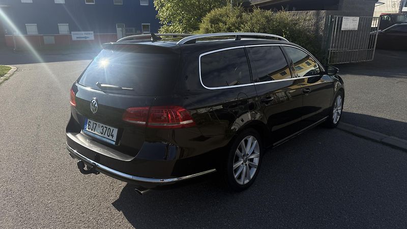 Volkswagen Passat Variant (2013) 2.0TDI 130KW DSG 4MOTION - fotka 6 z 30
