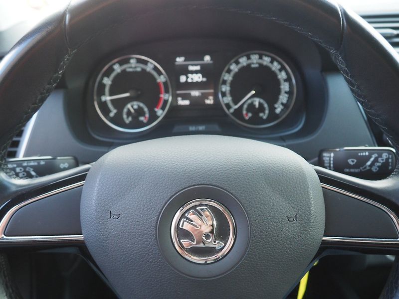 Škoda Fabia (2019) 1.0i Ambition - fotka 22 z 33