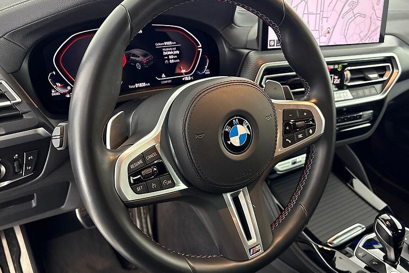 BMW X4 M40d - fotka 22 z 26
