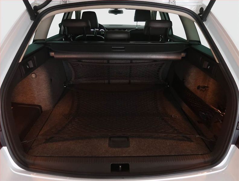 Škoda Octavia (2015) Laurin&Klement 2.0 TDI, 4X4 - fotka 14 z 22
