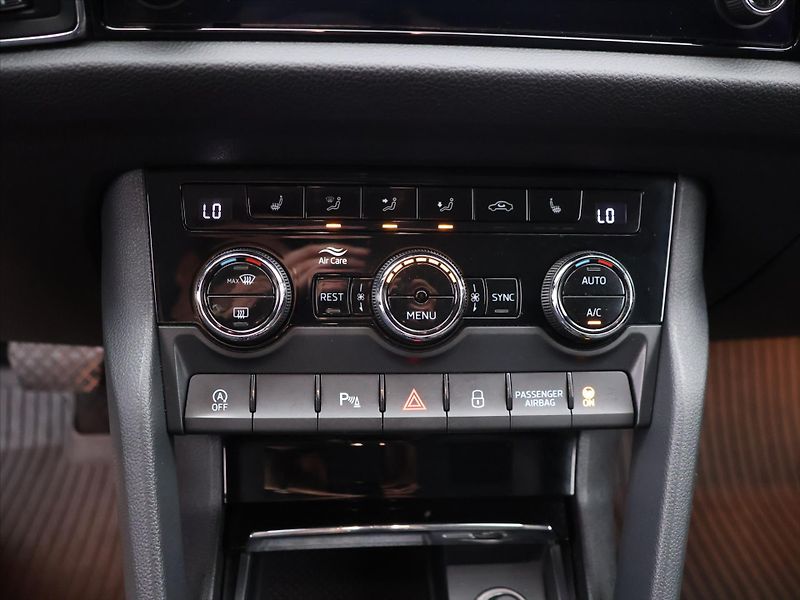 Škoda Kodiaq 2,0 TDI 140kW Style 4x4 DSG CZ - fotka 26 z 36