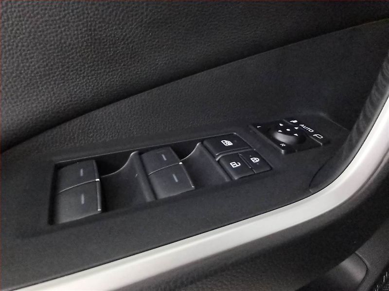 Toyota RAV4 (2024) 2.5 Hybrid - fotka 20 z 21