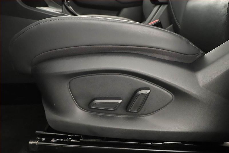 MG ZS (2025) 1.5 i, Elegance, Navigace - fotka 16 z 17