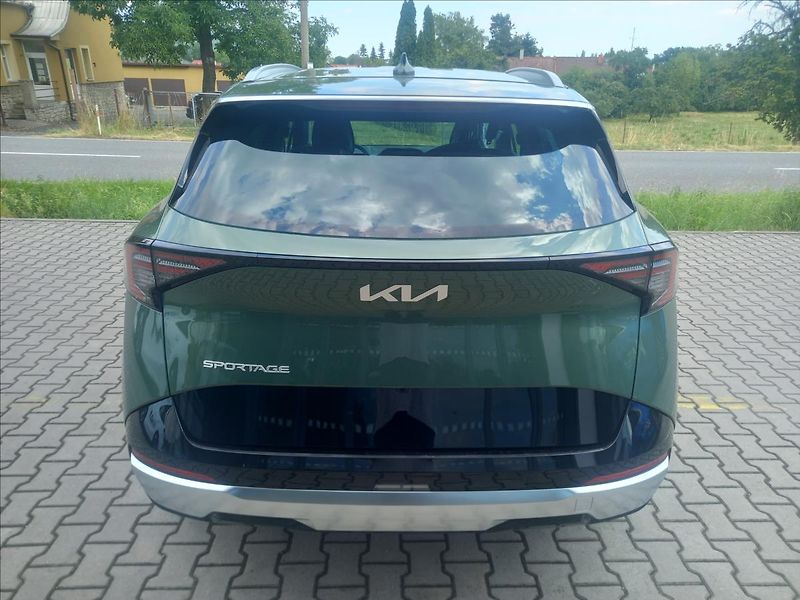 Kia Sportage 1,6 T-GDi 4x2 TOP (2026) - fotka 5 z 7