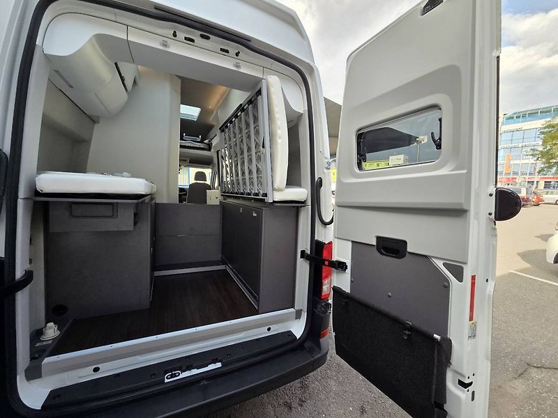 Volkswagen Grand California (2025) 2.0 TDI 120kW DSG - fotka 54 z 104