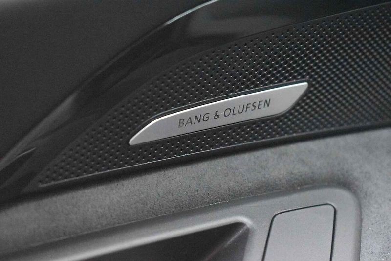 Audi SQ5 je výborná volba pro ty, kteří často spěchají.