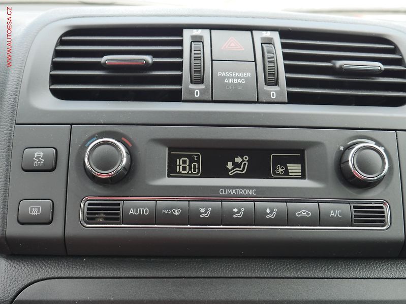 Škoda Roomster (2014) 1.2TSi, Ambiente - fotka 16 z 16